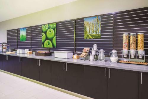 Hotel La Quinta By Wyndham Clifton Park