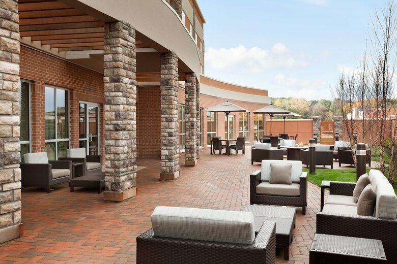Hotel Courtyard By Marriott Boston Dedham/westwood