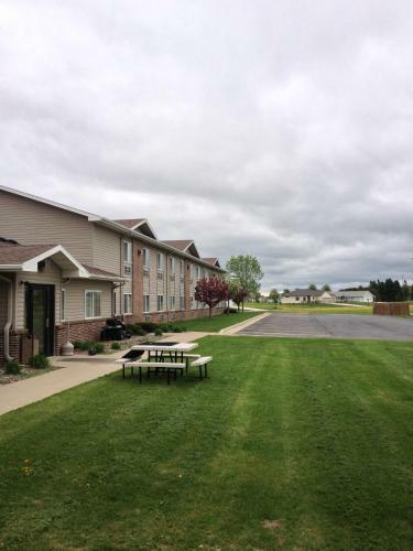 Hotel Americas Best Value Inn & Suites-spring Valley