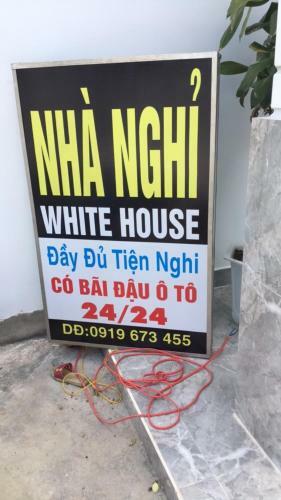 Hotel White House