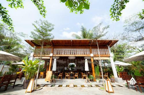 Hotel The May Garden Stay & Cafe