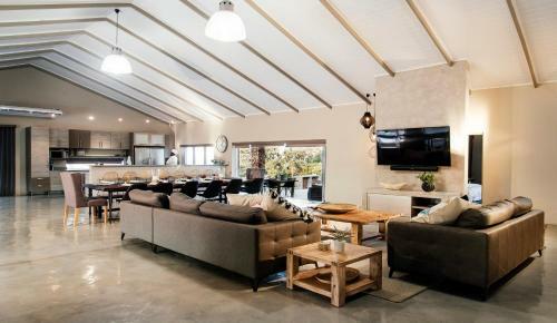 Hillside Lodge