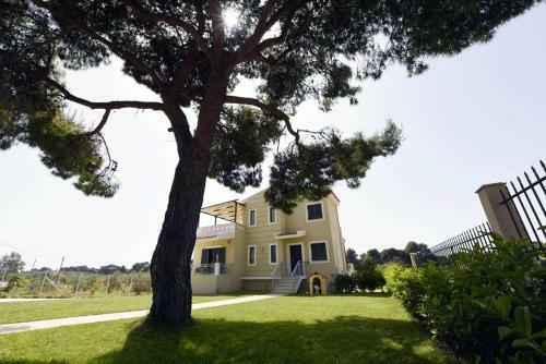 Apartamento Panelma Villa Tranquil Coastal Retreat In Zacharo
