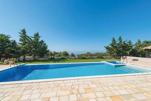 Menegata Villa Sleeps 6 Pool Air Con Wifi
