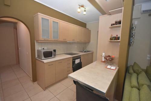 A&j Apartments Athens Airport