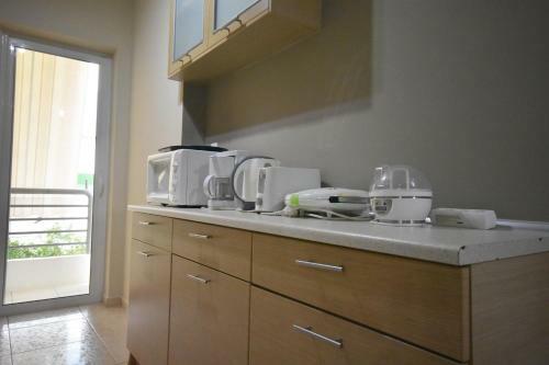 A&j Apartments Athens Airport