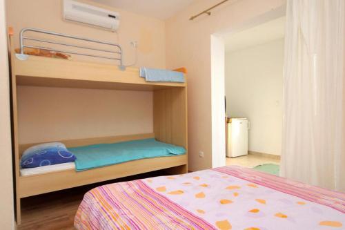 Apartments By The Sea Mrljane, Pasman - 319