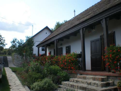 Apartamento Kemenc�s Vend�gh�z