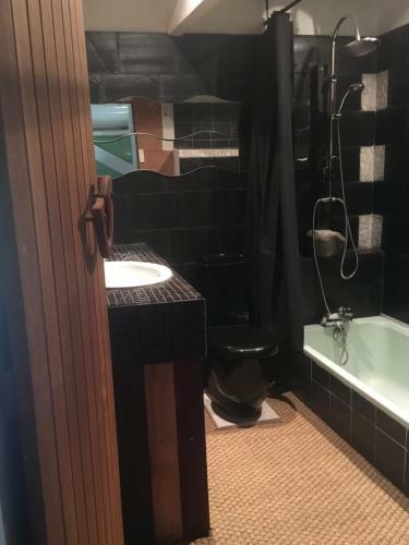 Bed & Breakfast Ch�teau de La Chasse-guerre