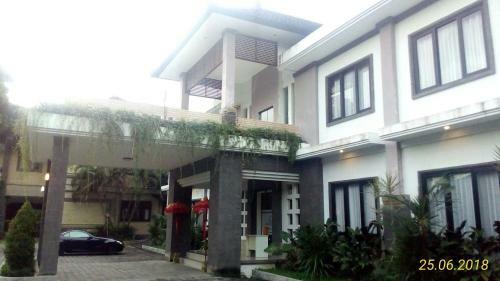 Bed & Breakfast Dhyana Pura Hotel