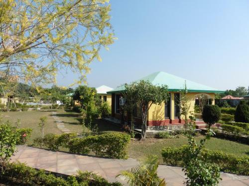Hotel Tusk And Roar Corbett Resort