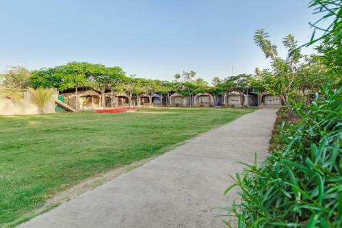 Oyo 41341 Hotel Paradise Tent Resorts