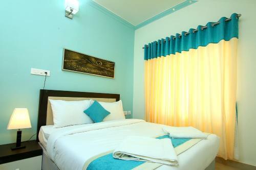 Hotel Two Bedroom Luxury Apartment With Balcony