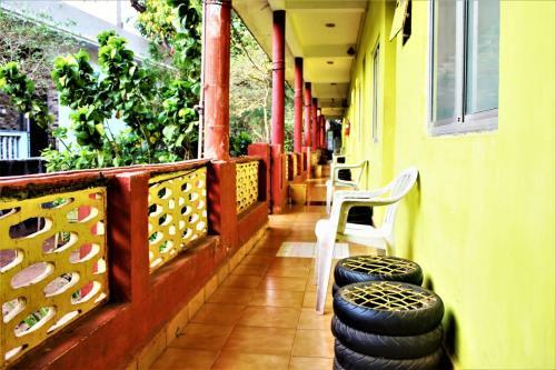 Hotel Private Rooms Near Chapora Fort