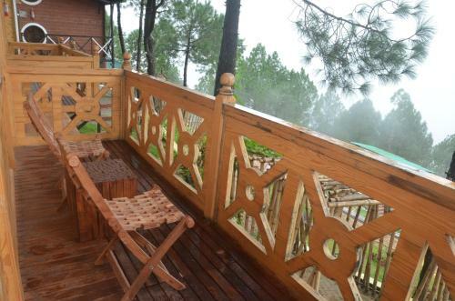 Hotel Ivy Green Nature Resort, Lansdowne