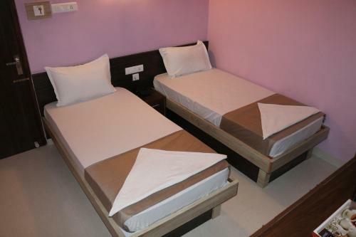 Hotel Jeyam Residency