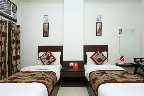Capital O 3600 Hotel Royal Windsor