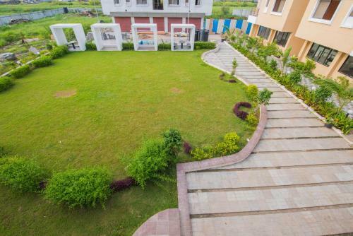 Budget Inn Service Apartments - Tiger Plaza