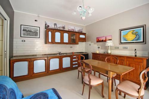 Apartamento Holiday Flat Ladispoli - Ila02361-p