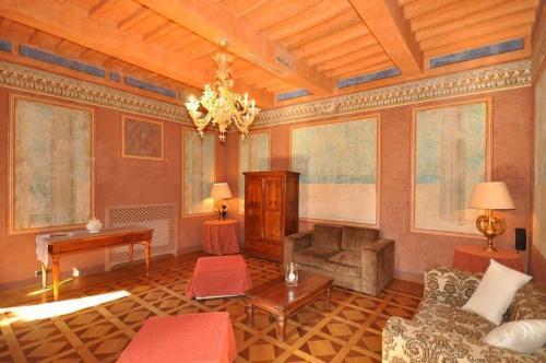 Gubbio Villa Sleeps 20 Pool Air Con Wifi