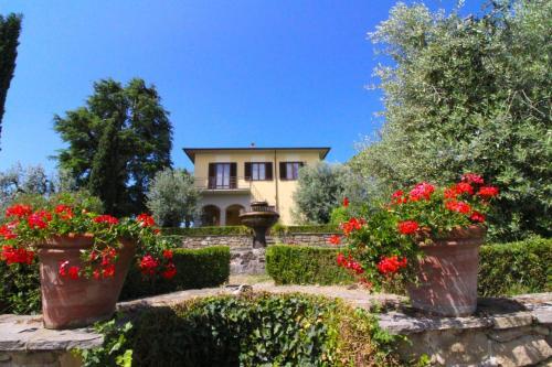 Monte San Savino Villa Sleeps 8 Pool Wifi