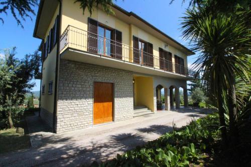 Monte San Savino Villa Sleeps 8 Pool Wifi