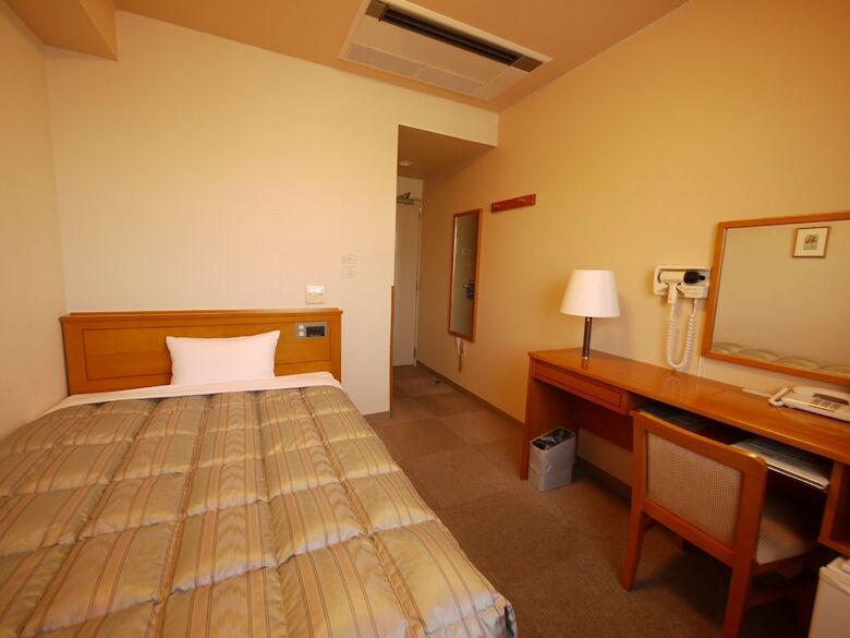 Hotel Route-inn Yonezawa Ekihigashi