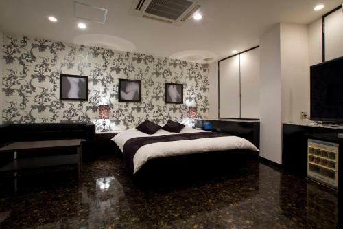 Jaguar Hotel Arima (Adult Only)