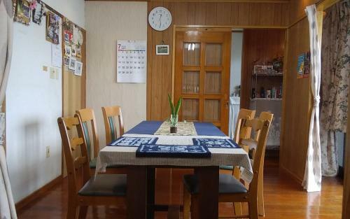 Hostal Guest Room Tic Tac