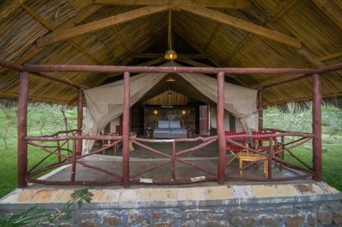 Lodge Sentrim Mara Camp