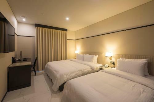 Brown-dot Hotel Guseo