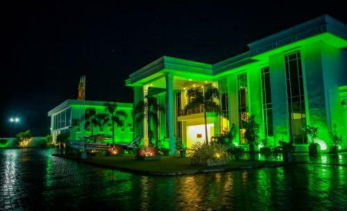 Hotel Amaya Green