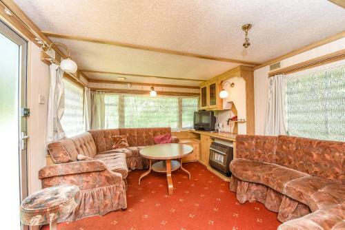 Hostal Camping Mindunai