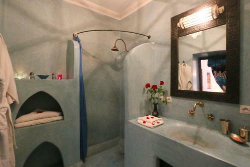 Hostal Riad Al Anouwar