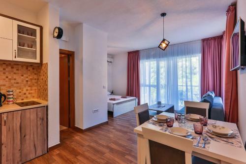 Luna Apartmani