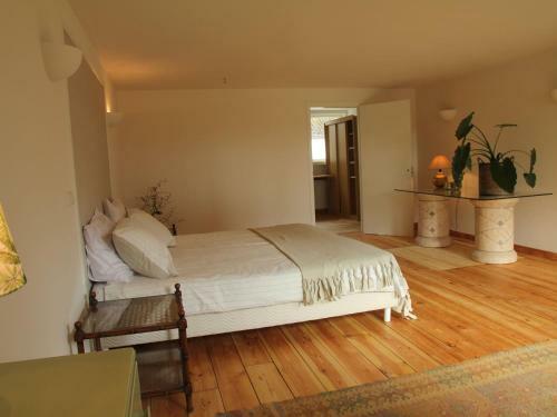 Lovely Child-friendly Apartment In Rutten