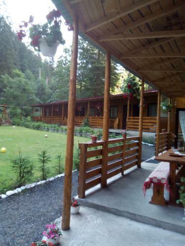 Hostal Pensiunea Casa Vranceana