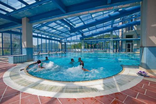 Hotel Kurortny Commpleks Molniya Yamal