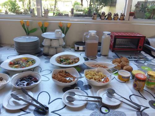 Hostal Niuniu & Meng Ka Homestay