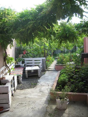 Hostal Gummy Guest House