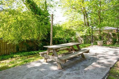Five-bedroom Decatur (Georiga) Holiday Home