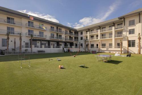 Hotel Embassy Suites St Augustine Beach Oceanfront Resort