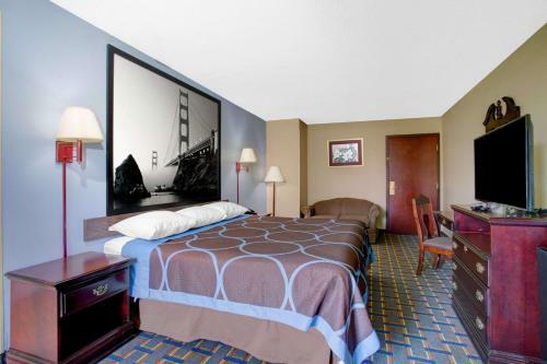 Hotel Super 8 By Wyndham Booneville