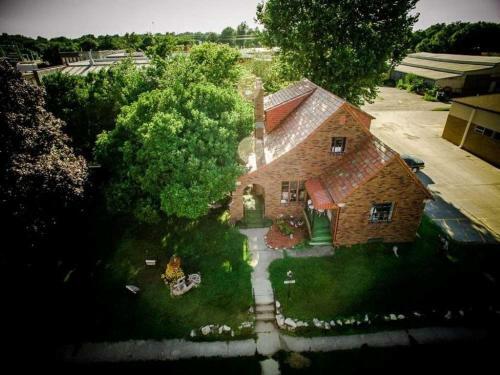 Maple Street Bed And Breakfast