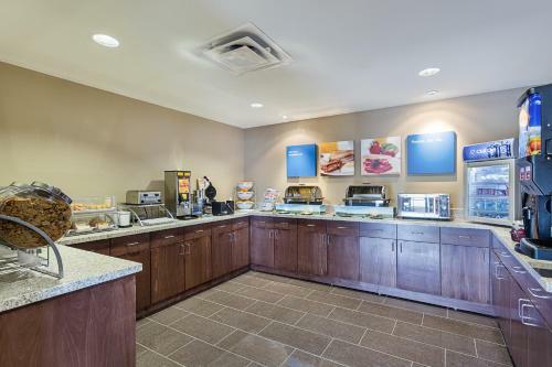 Hotel Comfort Inn & Suites Zachary
