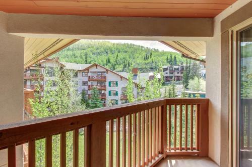 Powderhorn Lodge 419: Spearmint Suite