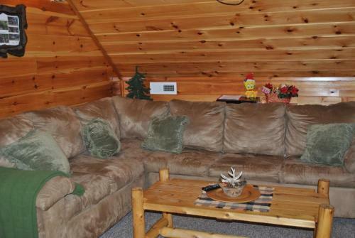 Far Horizon Cabin