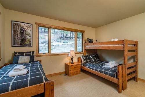 Mountain Lodge Holiday Home 163