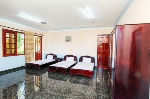 Hotel Kh�ch S?n Ninh Thu?n