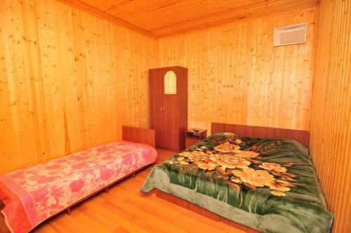 Hostal Guesthouse On Sukhumskoe Shosse 37